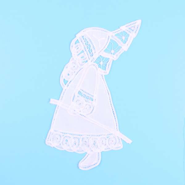 Battenburg Lace Victorian Santa Applique/Patch - White Lace, Ribbon & Pearl Appliques