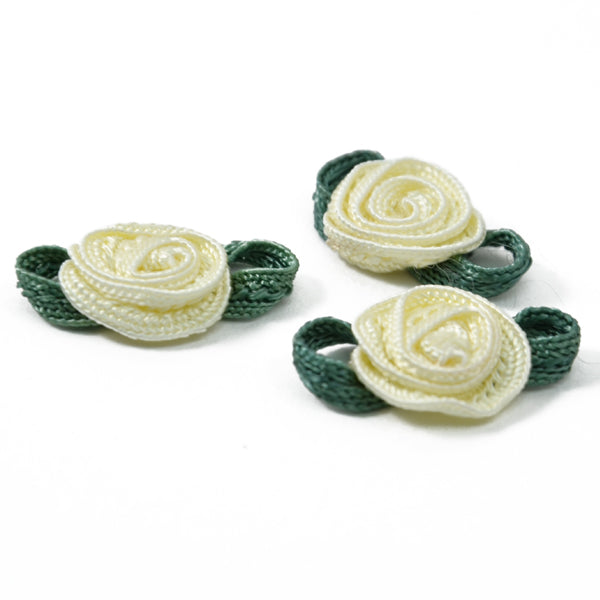 Rosette with Dark Green Leaves Pack of 3 Yellow Appliques