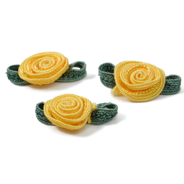 Rosette with Dark Green Leaves Pack of 3 Sunflower Appliques