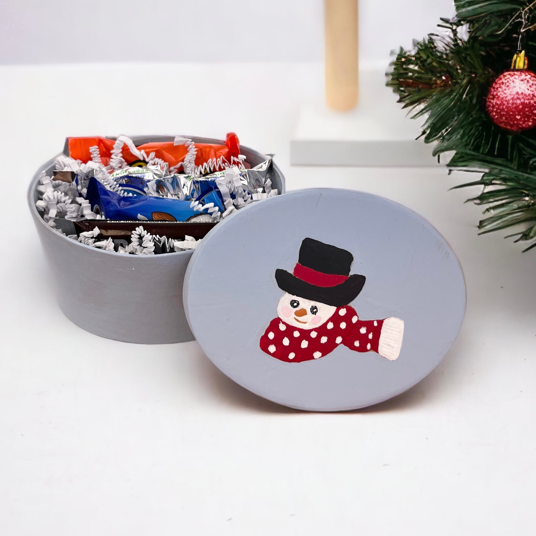 Oval Box with Snowman Embossed Lid - Natural Boxes & Containers