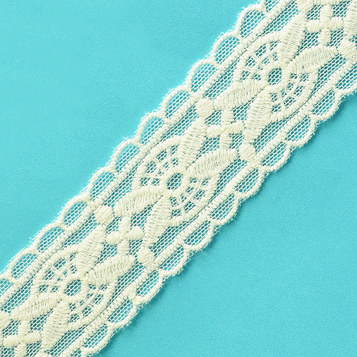 Luci 1 1/4" Leaf and Medallion Scalloped Lace Trim (Sold by the Yard) Trims & Fringes