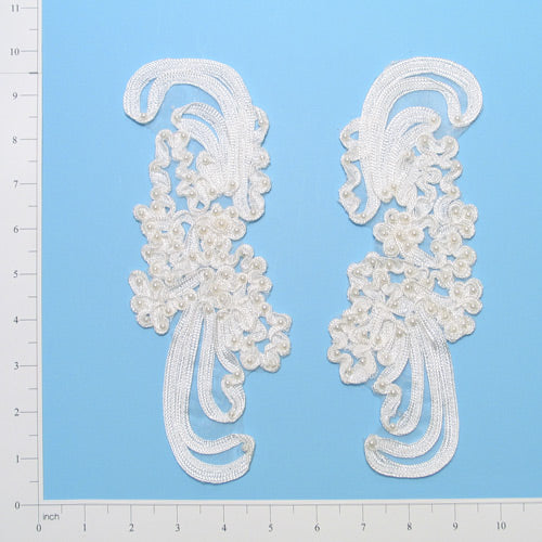 Vintage Soutache Periwinkle Lace Applique/Patch Pack of 2 - Ivory Lace, Ribbon & Pearl Appliques