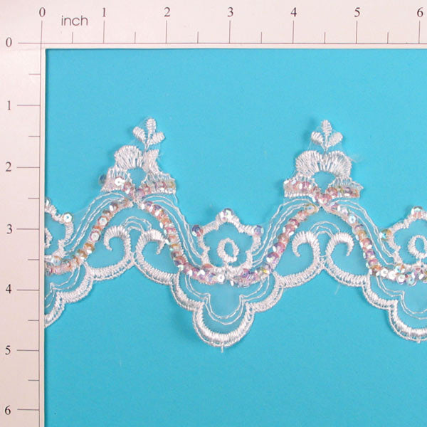 Queen Of Hearts Lace Trim - White (Sold by the Yard) Trims & Fringes