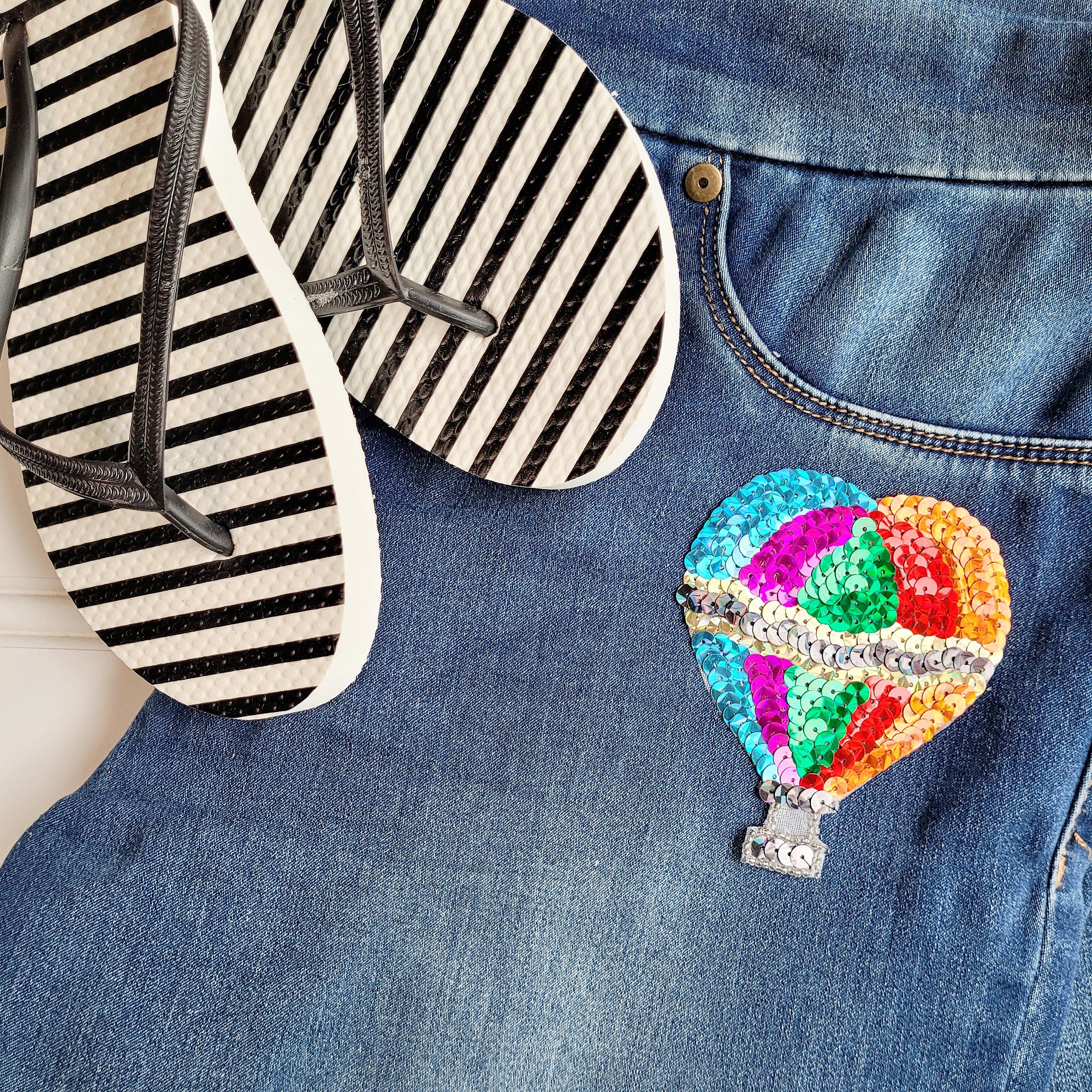 4" x 3 1/4" Prism Hot Air Balloon Sequin Applique/Patch - Multi Colors Appliques