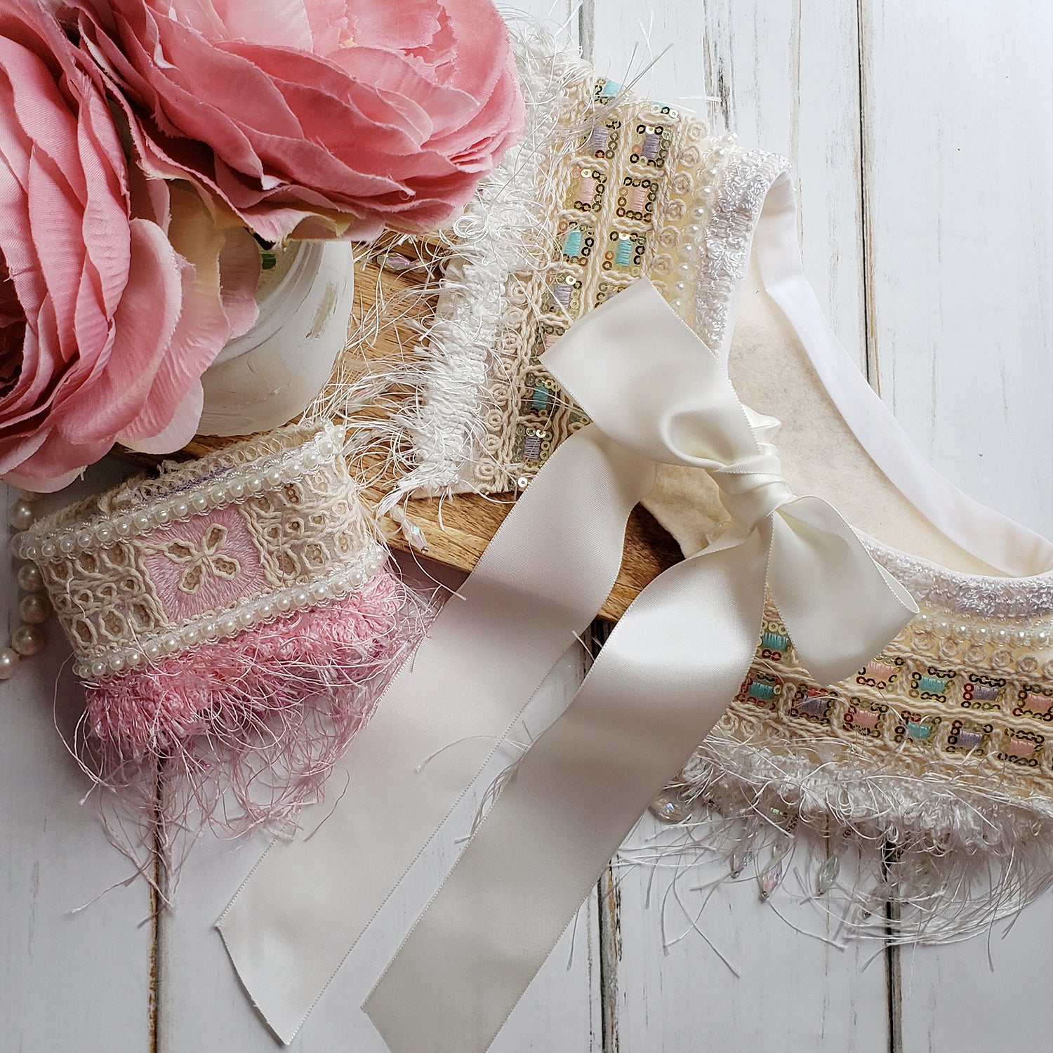 Collage Trim Assortment Eyelash, Hairy Gimp, Fiber Trims & Fringes