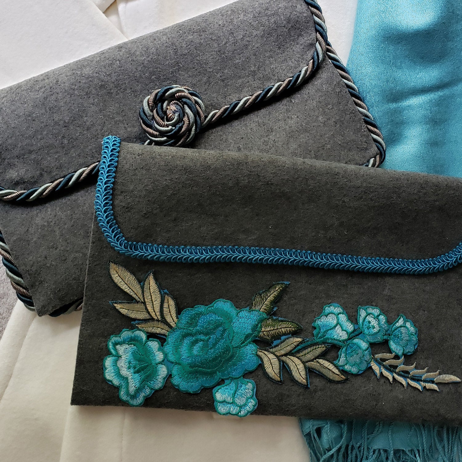 Xyla Bright Iron On Embroidered Flower Pair Applique/Patch Patch Appliques