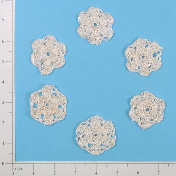 Zinnia Crochet Accents Pack of 6 - Ivory Appliques