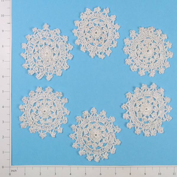Ursula Crochet Accents - Pack of 6 pieces 3 1/2" - Ivory Appliques