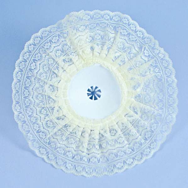 Bouquet Collars With Ivory Lace Bridal