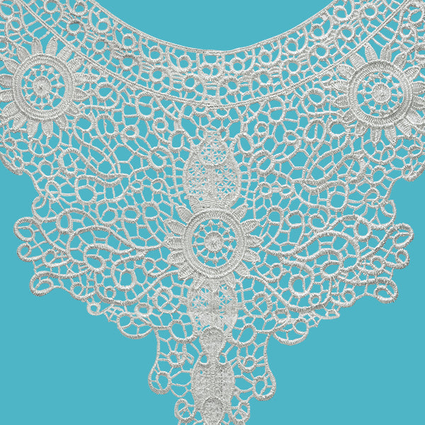 Vintage Swirly Floral Lace Collar